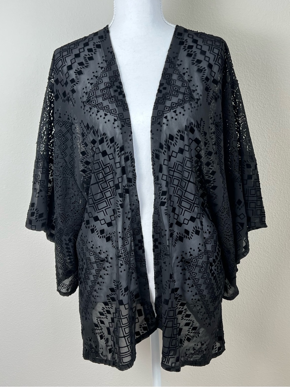 Hollister Y2K Witchy Boho Goth Festival Kimono Black Lace Layering Open Cardigan